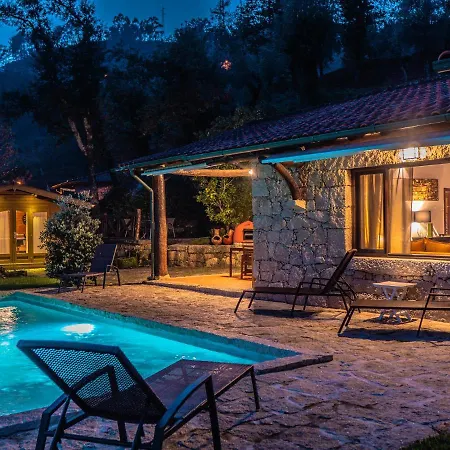 Casa Da Terra Nova - Gerês * Rio Caldo
